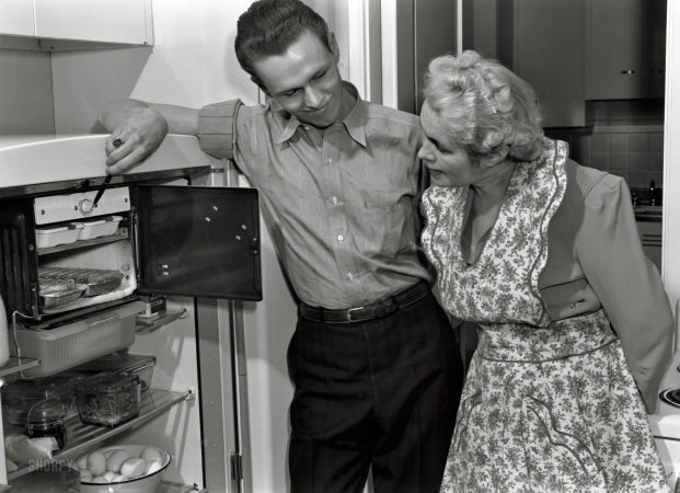 Photo showing: How to Freeze -- February 1942. If you leave it on high, foods will freeze and you'll waste electric current.