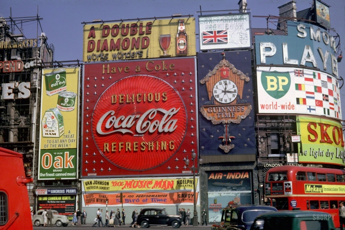 Photo showing: Piccadilly Circus -- London, 1961.