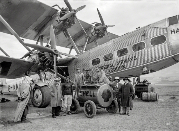 Photo showing: Imperial Air -- October 1931. Imperial Airways aircraft refueling at Semakh, British Mandate Palestine.