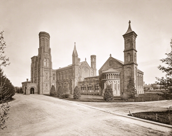 Photo showing: Smithsonian Castle -- Washington, D.C. Smithsonian Institute, 1860-1865. 