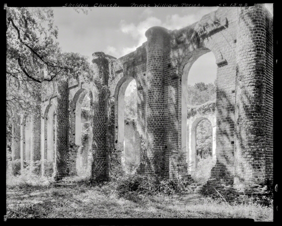 Photo showing: Casualty of War -- 1938. Prince William's Church, Sheldon Church (ruins), Sheldon, Beaufort County, South Carolina.