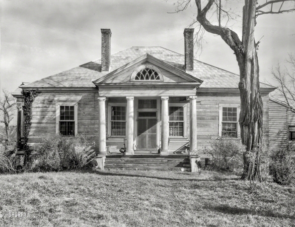 Photo showing: Maison Cocke -- 1935. Edgemont, Albemarle County, Virginia. Home of Col. James Powell Cocke. Designed by Thomas Jefferson.