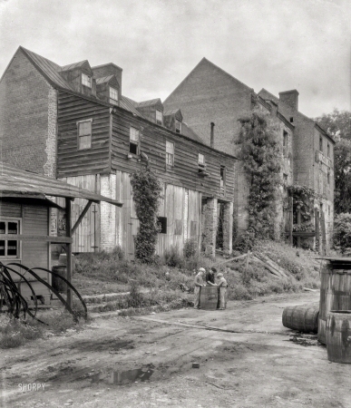 Photo showing: Over a Barrel -- Fredericksburg, Va., circa 1928. Warehouse, Hoop-Pole Factory, 307-13 Sophia Street.