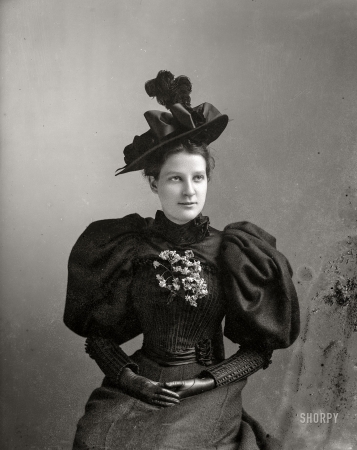 Photo showing: Victorian Ninja -- Washington, D.C, circa 1894-1901. Sanford, Miss J.B.