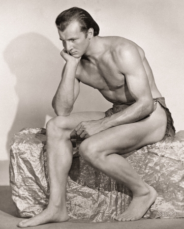 Photo showing: The Loin King -- 1935. Actor Herman Brix, now named Bruce Bennett, played Tarzan in 1930s.