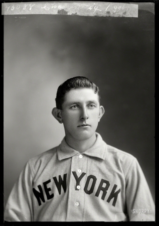 Photo showing: N.Y. Giant -- Washington, D.C., circa 1898. Gettig, Chas. (New York baseball player).