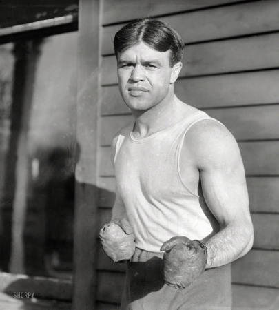 Photo showing: Bunker Hill Bearcat -- Feb. 21, 1912. The lightweight boxer Matty Baldwin.