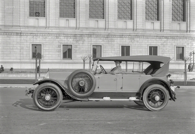 Photo showing: Dual-Cowl -- San Francisco circa 1922. Simplex, Public Library.