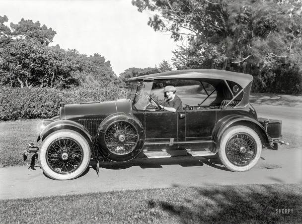Photo showing: Her First Kissel -- San Francisco circa 1922. Kissel Tourster at Golden Gate Park.