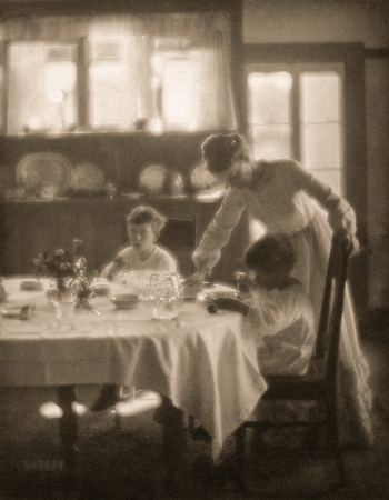 Photo showing: Warm and Fuzzy -- Newark, Ohio, circa 1901. Jane White with sons Lewis and Maynard at dining table.
