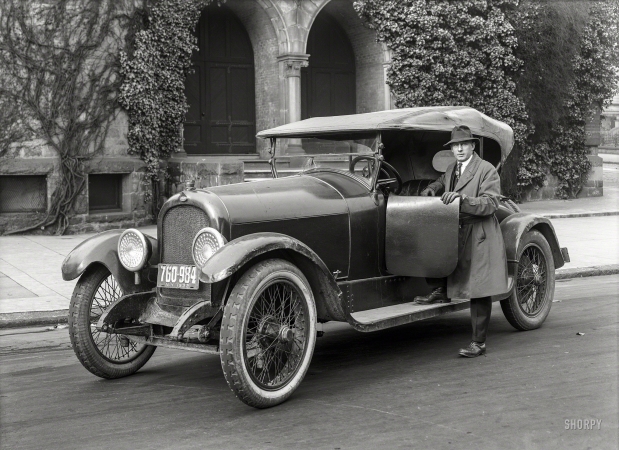 Photo showing: Mar-Man -- San Francisco, 1922. Marmon Roadster.