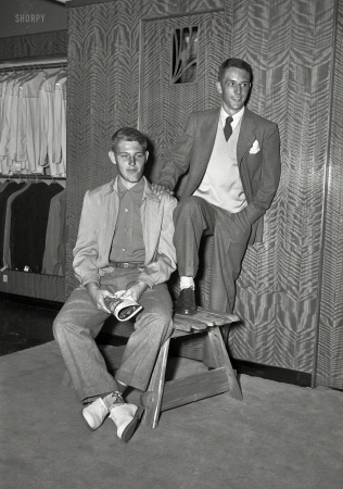 Photo showing: Model Citizens -- Columbus, Georgia, 1948. Kirven's fashion show -- Jere Pound.