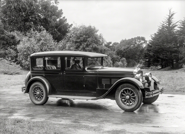 Photo showing: Vertical Eight -- San Francisco, 1927. Stutz Vertical Eight with Safety Chassis.