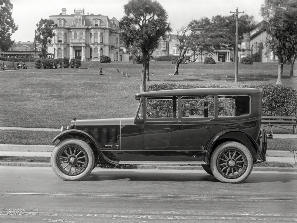 Photo showing: Dog Park -- San Francisco circa 1922. Winton Six at Jefferson Square Park. 
