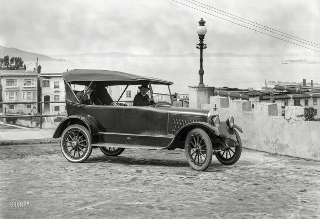 Photo showing: A Foggy Day. -- San Francisco circa 1919. Grant Six touring car.