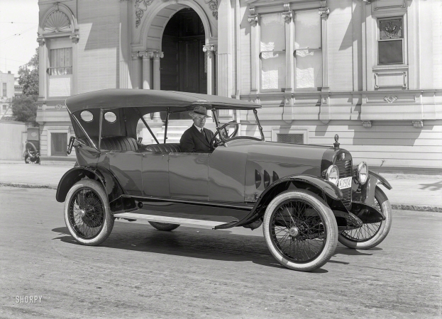 Photo showing: Six-Park -- San Francisco, 1918. Columbia Six touring car.