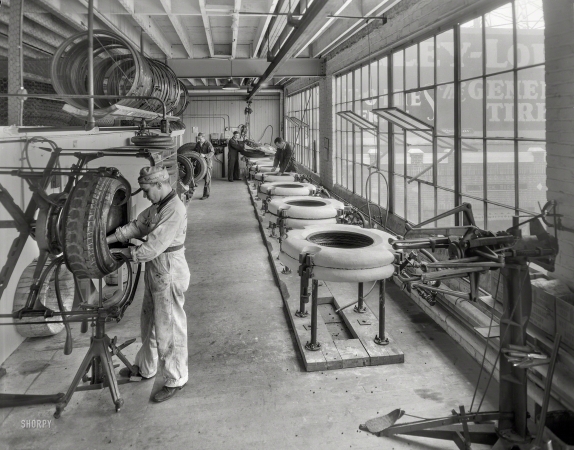 Photo showing: Re-Tire Men -- San Francisco circa 1929. Gurley-Lord tire service station -- vulcanizing molds.
