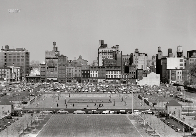 Photo showing: Fulladelphia -- Spring 1959. Arch Street study, Philadelphia, looking north.