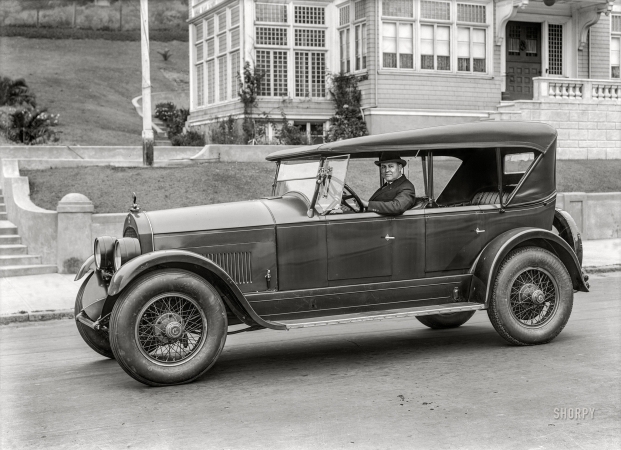 Photo showing: Rolling Cole -- San Francisco circa 1925. Cole Aero Eight Series 890 touring car on Gough Street.