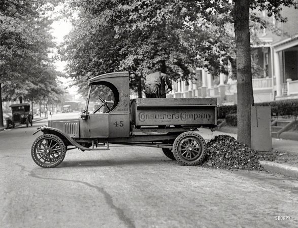 Photo showing: Coal and Flue Season -- Washington, D.C., 1925. Ford Motor Co. -- Consumers Company coal truck.