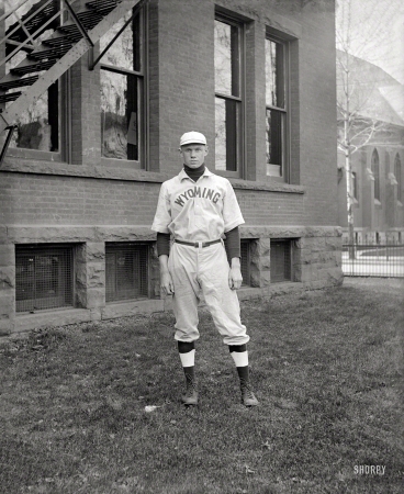 Photo showing: WY Guy -- Circa 1900. Wyoming baseball.