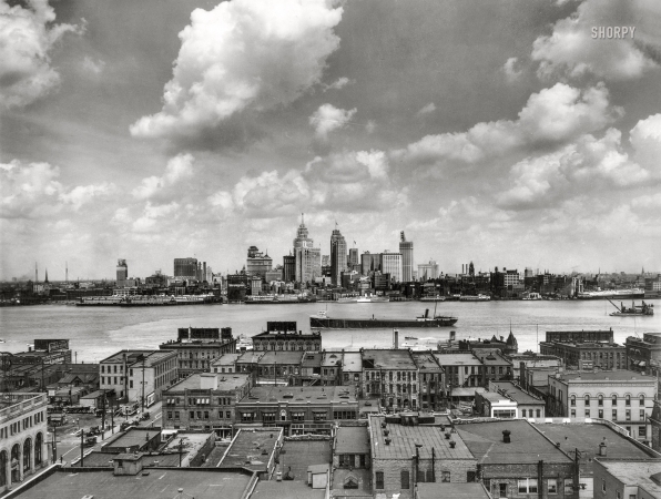 Photo showing: Detroit: 1929 -- Skyline and boats on the Detroit River as seen from Windsor, Ontario.