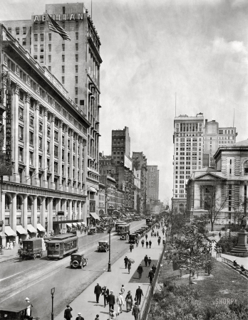 Photo showing: Aeolian Hall -- August 1919. New York. West 42nd Street east from Sixth Avenue, showing Aeolian Hall.