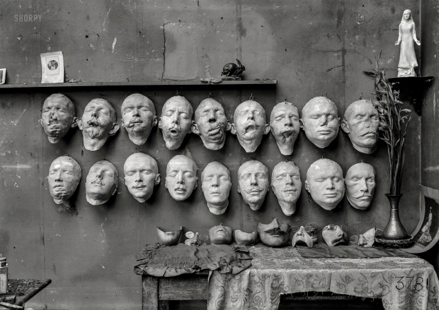 Photo showing: Masques de Guerre -- August 1918. Mutiles. Paris, France. Masks showing different stages in the work done
by Mrs. Anna Coleman Ladd for soldiers whose faces have been mutilated in the war.