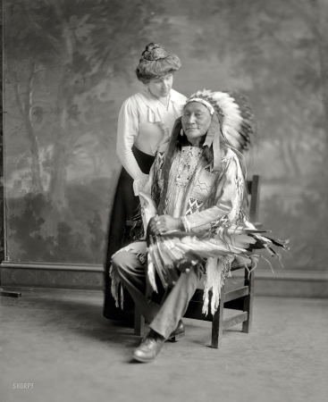 Photo showing: Hollow Horn Bear -- The Sioux chief in Washington, D.C., circa 1913.