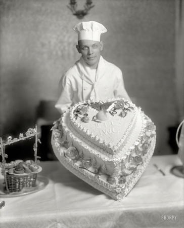 Photo showing: The Icing on the Cake -- Washington, D.C., circa 1930. Cronmiller, LeP., Jr., Mrs.