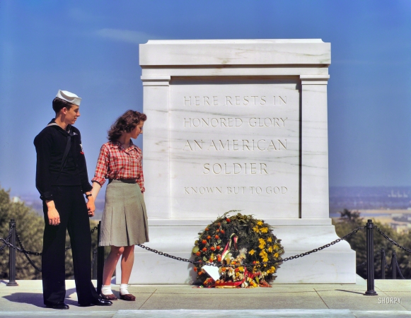 Photo showing: Known But to God -- May 1943. Arlington, Virginia. Sailor and his girl at Tomb of the Unknown Soldier, Arlington National Cemetery.