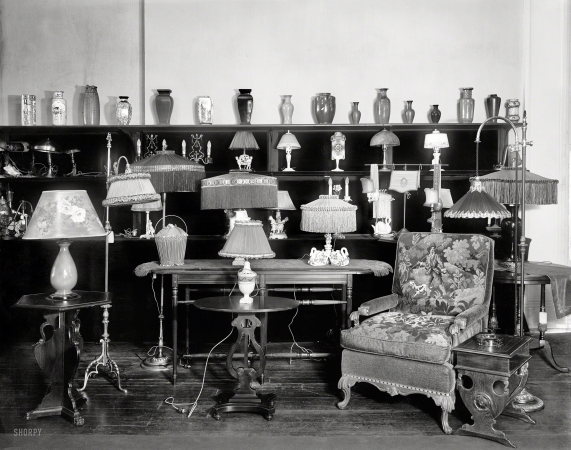 Photo showing: Fringe Group -- Washington, D.C., circa 1917. Dulin & Martin Co. lamps.