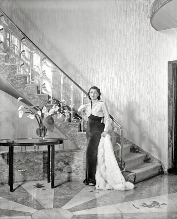 Photo showing: Luxe Life -- Circa 1940. Washington, D.C., socialite Gwendolyn Cafritz at her home on Foxhall Road.