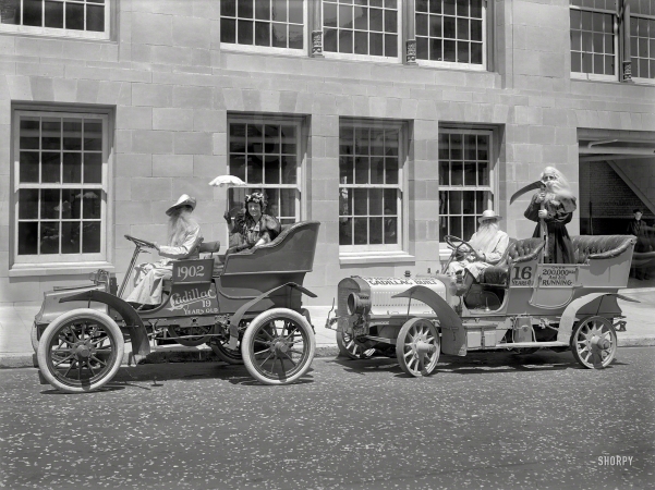 Photo showing: Still Running -- San Francisco, 1921. Antique Cadillacs -- still running.