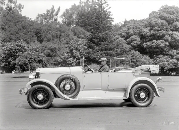 Photo showing: Sport Touring -- San Francisco, 1928. Franklin Sport Touring at Golden Gate Park.