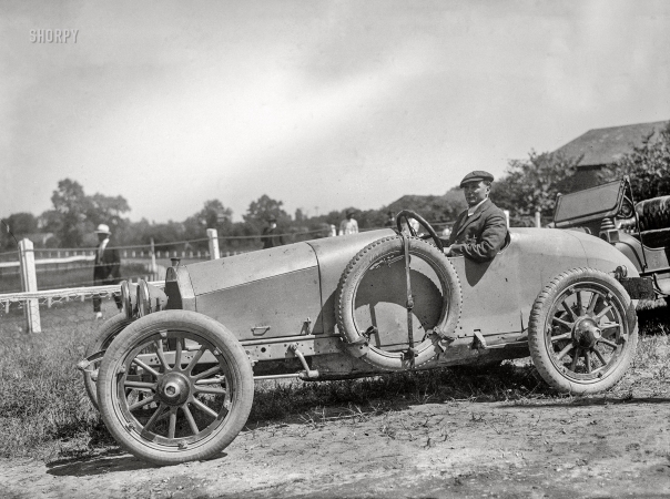 Photo showing: Built for Speed -- Washington, D.C. Auto races at Benning track. Labor Day, 1916.