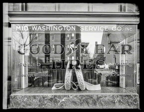 Photo showing: Tread Whitely -- Washington, D.C., circa 1920. Mid-Washington Service Co., 14th Street N.W.