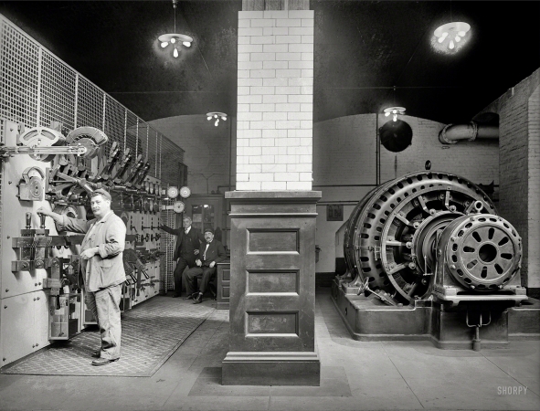 Photo showing: American Lit -- Washington, D.C., circa 1920. Congressional Library power plant.