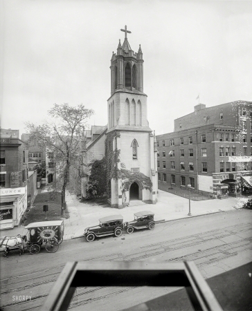Photo showing: Epiphany -- Washington, D.C., circa 1920. Epiphany Church.