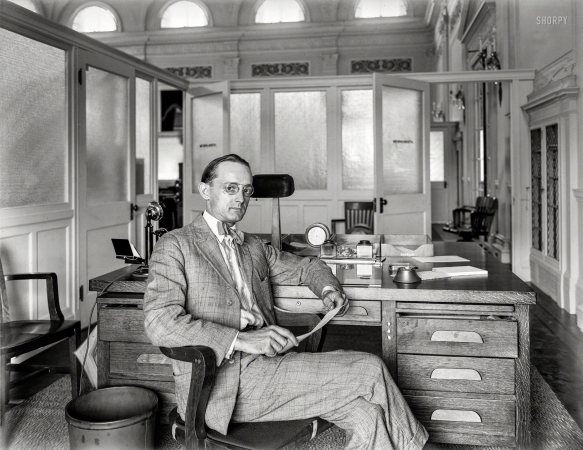 Photo showing: Top Drawer -- Washington, D.C., circa 1920. Herbert E. French, photographer, in office.