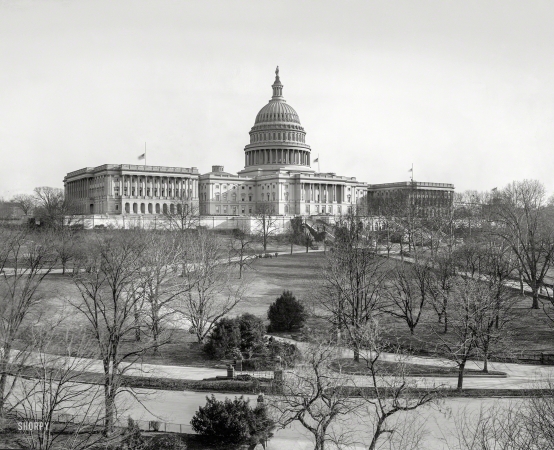 Photo showing: U.S. Capitol -- Washington, D.C., circa 1921. United States Capitol, West Front.