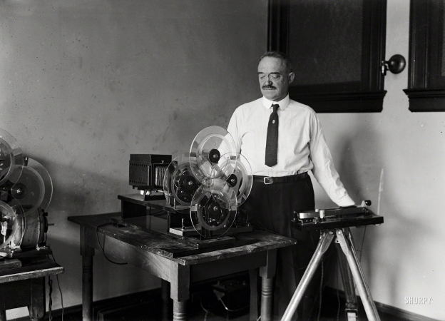 Photo showing: Televisionary -- Washington, D.C., 1923. Inventor C. Francis Jenkins radio camera
with which it will be possible to send pictures by wireless.