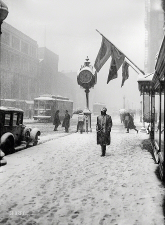 Photo showing: Snow Day -- April 1924. Washington snow scenes.