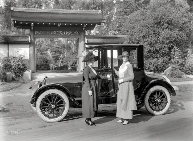 Photo showing: Model Tea -- San Francisco, 1918. Buick at Japanese Tea Garden, Golden Gate Park.