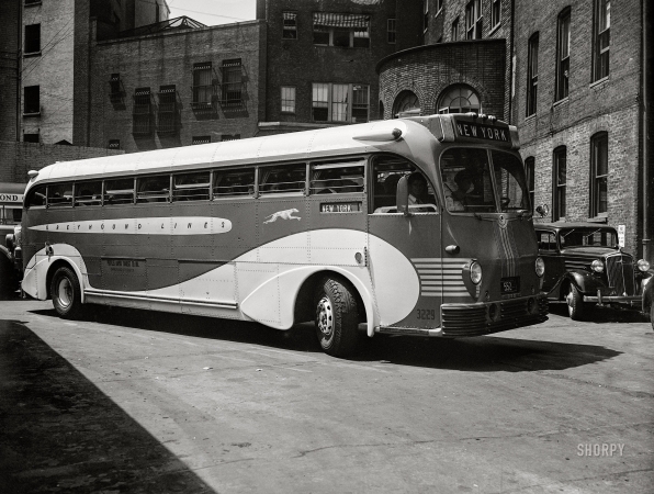 Photo showing: Peoples Rapid Transit -- Washington, D.C., 1936. Bus transportation -- Greyhound Lines motor coach to New York.