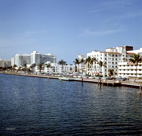 Photo showing: Surfside 64 -- Miami Beach from Indian Creek, 1964. The Fontainebleau Hotel at left.