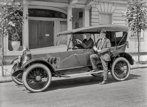 Photo showing: Sweet Six -- San Francisco circa 1919. Columbia Six touring car.