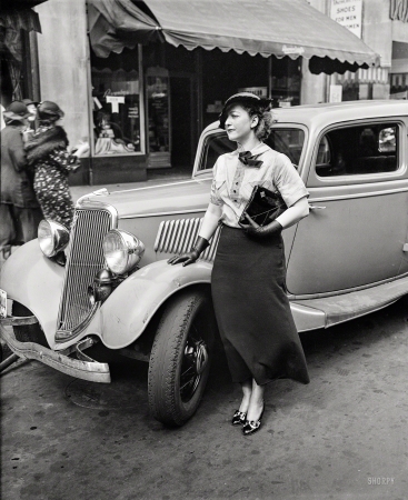 Photo showing: Ms. Parker -- 1935, somewhere in Washington, D.C.