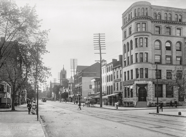 Photo showing: Twelfth and G -- Washington, D.C., circa 1901. View of G Street N.W. looking west from 12th Street.