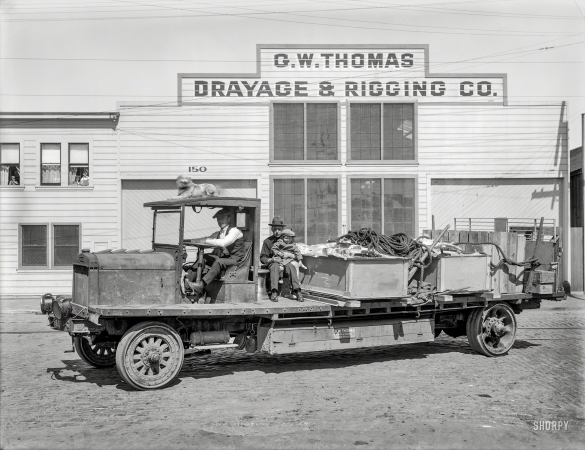 Photo showing: Family Truck -- San Francisco circa 1924. Fageol truck -- G.W. Thomas Drayage & Rigging.